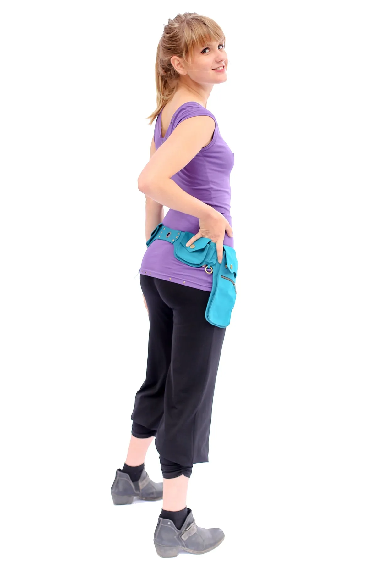 Asymmetrical pocket belt turquoise