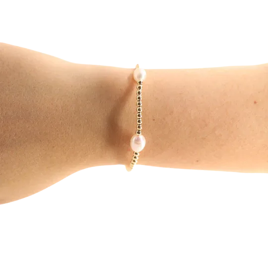 Beaded Blondes | Poppi Pearl Bracelet in Gold