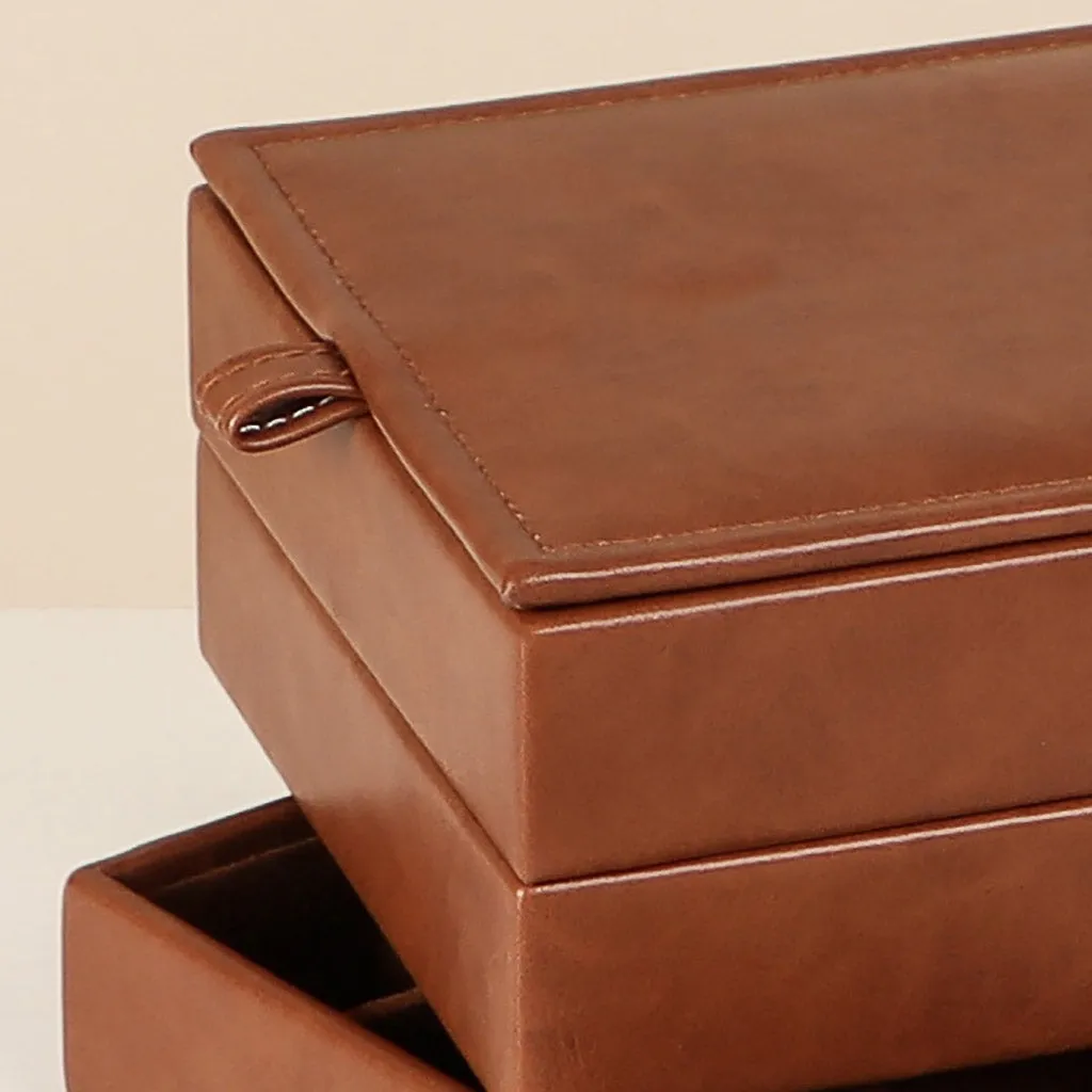 Groomsman Best Man Gift Butler Brown Stacked Accessories Store