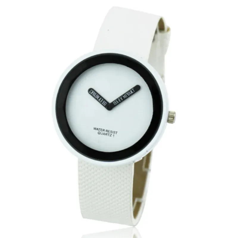 WoMaGe Women's Watches Fashion Casual Red Leather Band Quartz