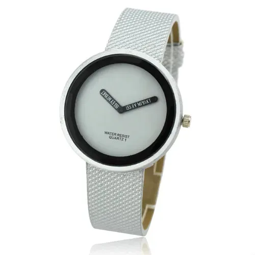WoMaGe Women's Watches Fashion Casual Red Leather Band Quartz