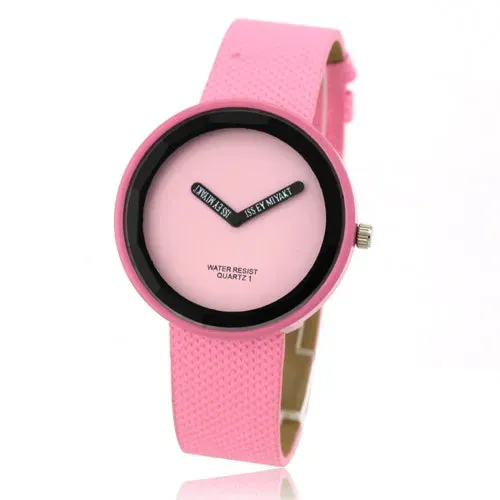 WoMaGe Women's Watches Fashion Casual Red Leather Band Quartz